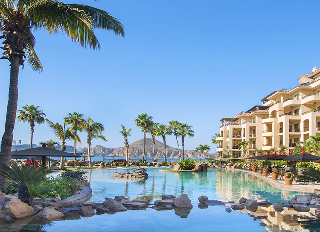 Villa La Estancia Resort